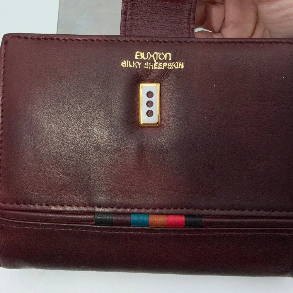 Buxton Silky Sheepskin Leather Bifold Wallet Burgundy Kiss Lock Coin Purse - Picture 5 of 8
